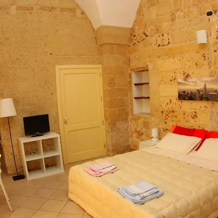 Casa Fortunato Corte Adorni Lecce